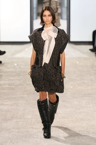 Look 23